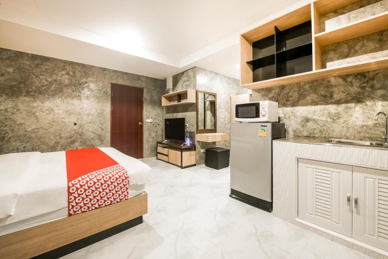 Oyo 347 Southside Residence Pattaya Exterior photo